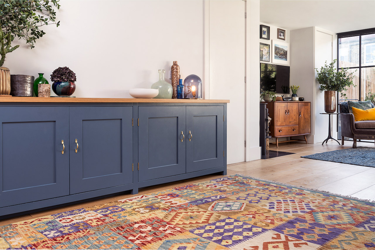 Authentic Interior Blog www.AuthenticInterior.com - Interview With Lilla Rugs: From Side-Hustle To Full-Time Entrepreneur. Oriental rugs in interior, Persian rugs, bohemian rugs, vintage rugs, antique rugs