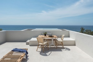 ISTORIA Boutique Hotel In Santorini - When Holistic Approach Tells A Story - WWW.AUTHENTICINTERIOR.COM design studio & blog Boutique Hotel | Interior design | Interior decor | Hotels in Santorini | Holistic Approach | Interior decoration | Interior styling