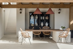 ISTORIA Boutique Hotel In Santorini - When Holistic Approach Tells A Story - WWW.AUTHENTICINTERIOR.COM design studio & blog Boutique Hotel | Interior design | Interior decor | Hotels in Santorini | Holistic Approach | Interior decoration | Interior styling
