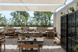 ISTORIA Boutique Hotel In Santorini - When Holistic Approach Tells A Story - WWW.AUTHENTICINTERIOR.COM design studio & blog Boutique Hotel | Interior design | Interior decor | Hotels in Santorini | Holistic Approach | Interior decoration | Interior styling