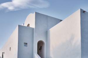 ISTORIA Boutique Hotel In Santorini - When Holistic Approach Tells A Story - WWW.AUTHENTICINTERIOR.COM design studio & blog Boutique Hotel | Interior design | Interior decor | Hotels in Santorini | Holistic Approach | Interior decoration | Interior styling
