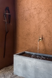 ISTORIA Boutique Hotel In Santorini - When Holistic Approach Tells A Story - WWW.AUTHENTICINTERIOR.COM design studio & blog Boutique Hotel | Interior design | Interior decor | Hotels in Santorini | Holistic Approach | Interior decoration | Interior styling