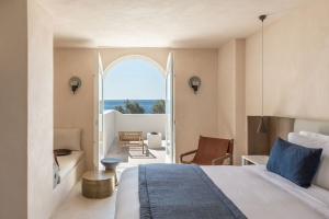 ISTORIA Boutique Hotel In Santorini - When Holistic Approach Tells A Story - WWW.AUTHENTICINTERIOR.COM design studio & blog Boutique Hotel | Interior design | Interior decor | Hotels in Santorini | Holistic Approach | Interior decoration | Interior styling