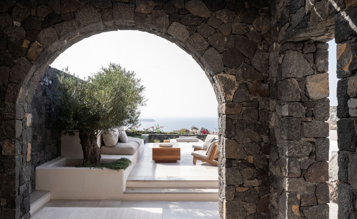 Oia Epitome Hotel In Santorini Offers Infinite Views To Cycladic Landscape
