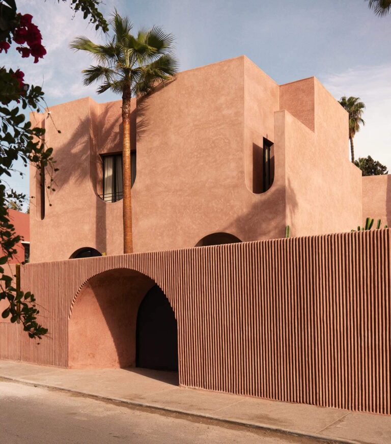 7-Charming-Boutique-Hotel-Morocco-MaisonBrummell-Majorelle-Bergendy-Cooke-min
